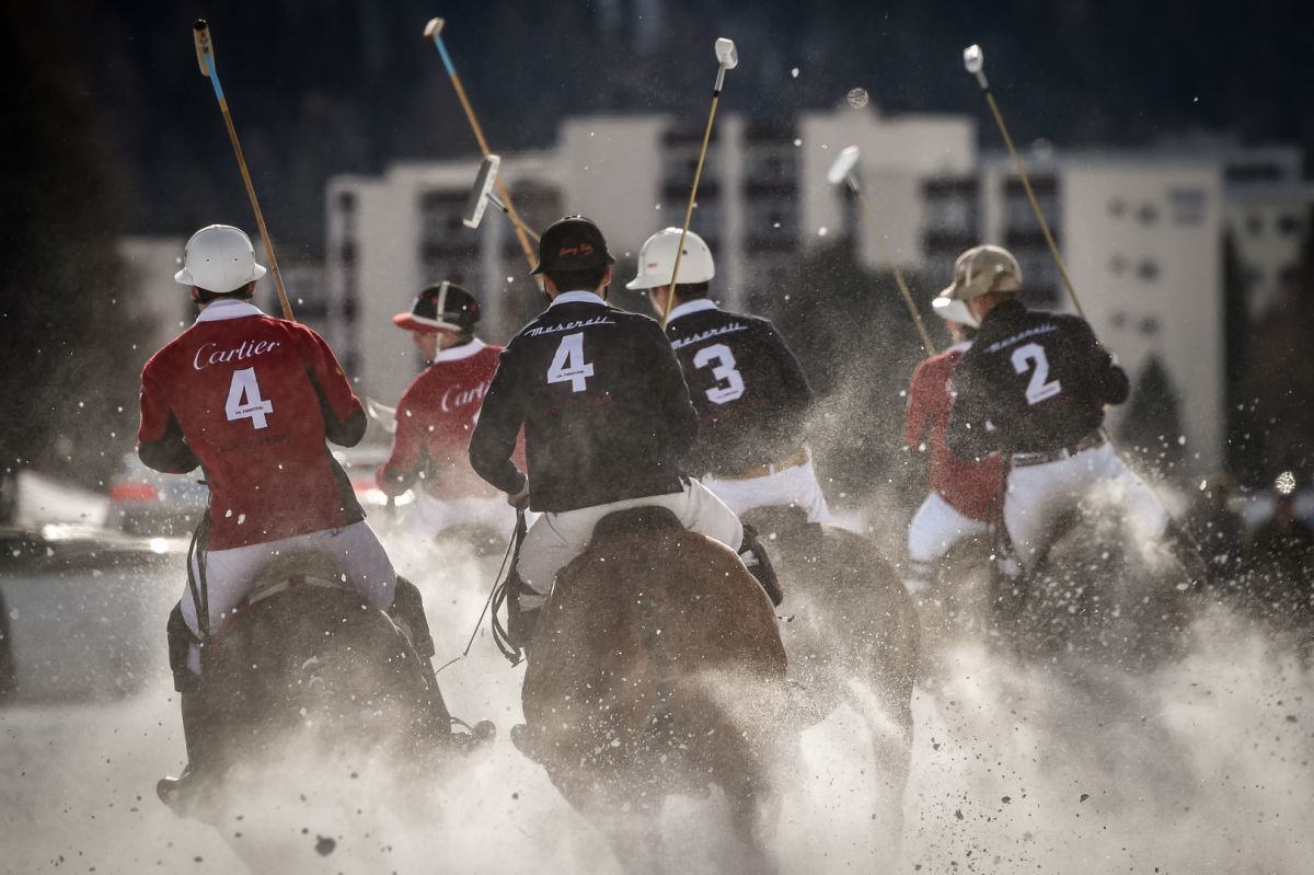 695440407TP043 Maserati Pol