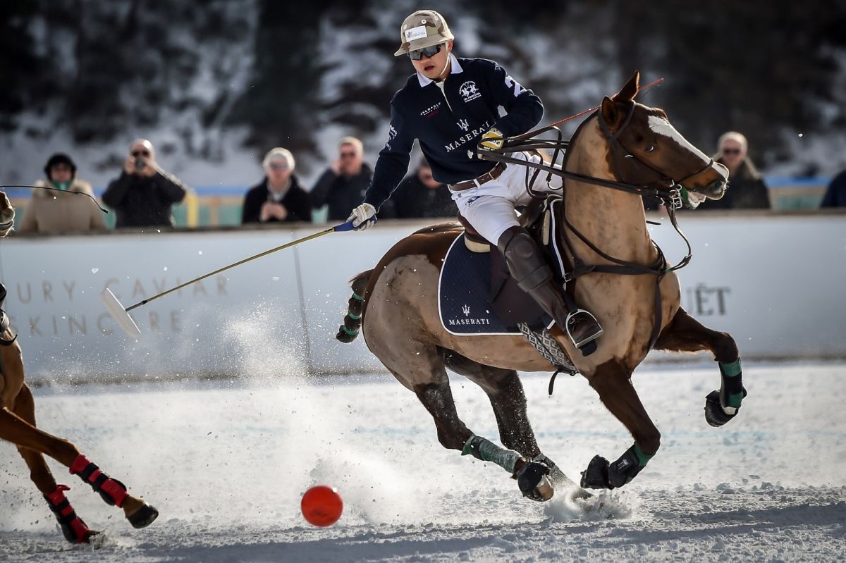 695440407TP047 Maserati Pol