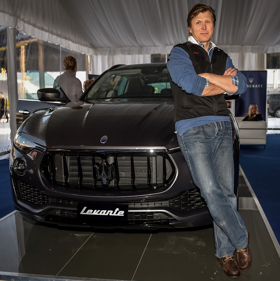 695440407TP058 Maserati Pol