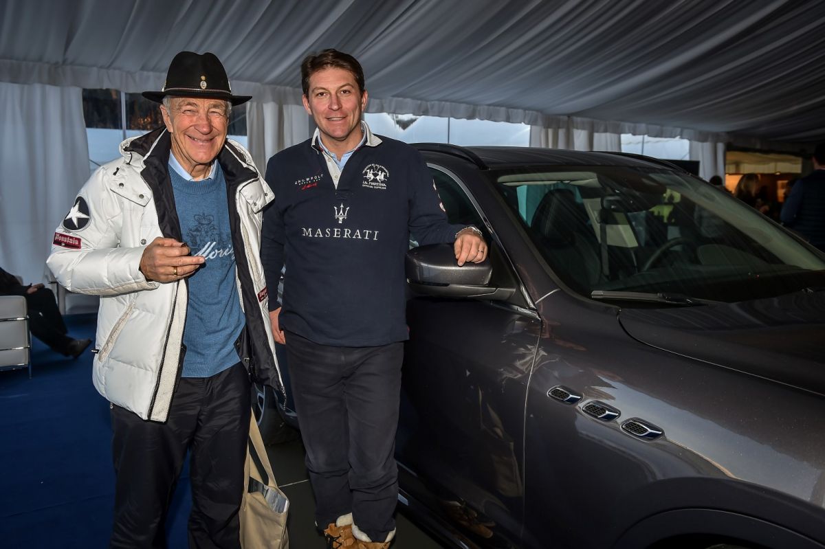 695440407TP061 Maserati Pol